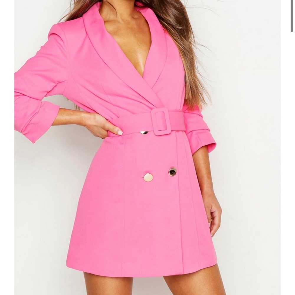 Pink suit dress 💗💕💓